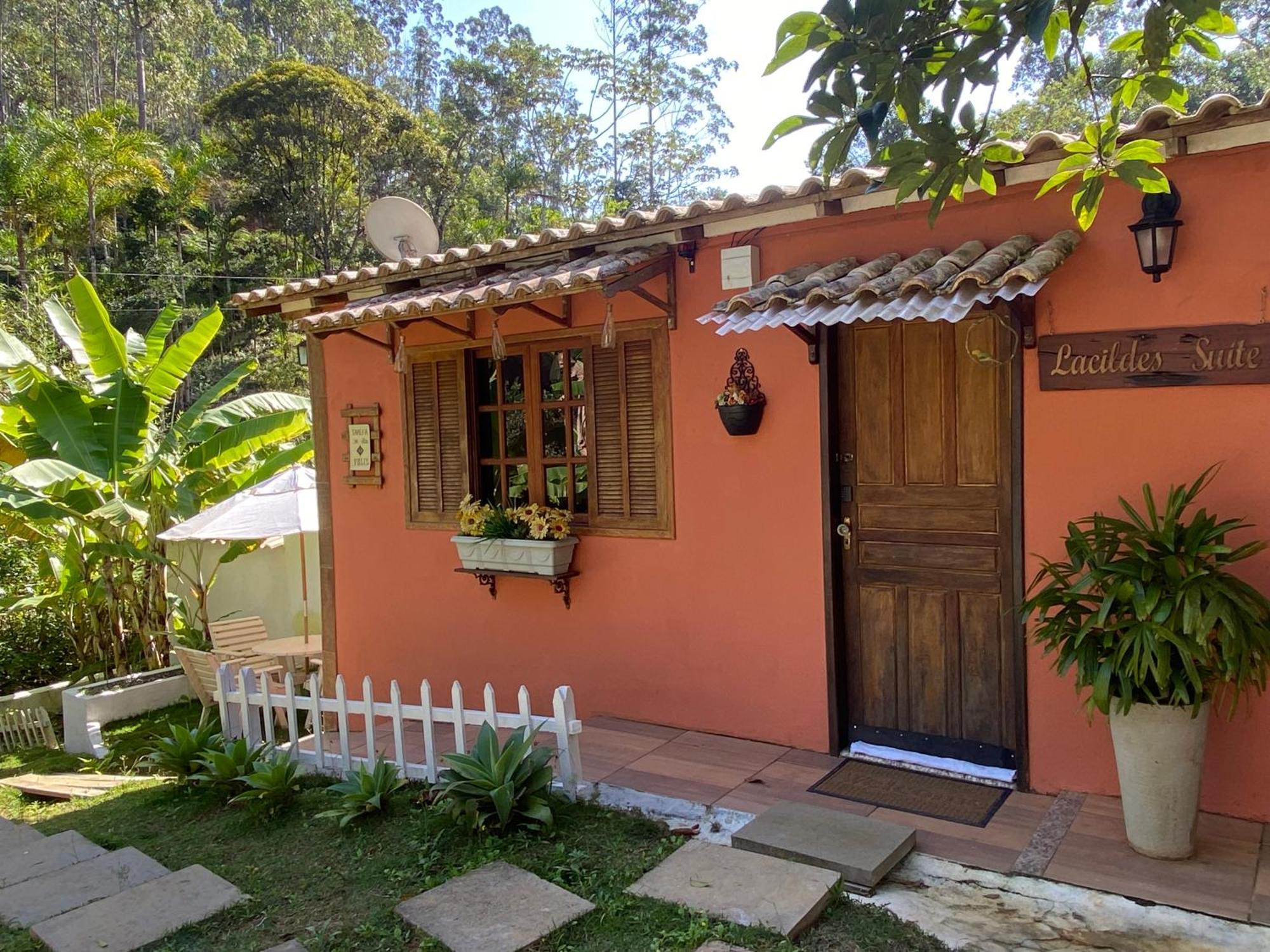 Chale Da Estancia Santa Teresa - Es Alto Sao Lourenco- Proximo Ao Circuito Caravaggio Exterior photo